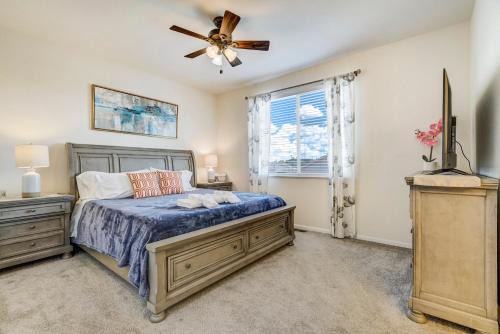 The Cozy Oak - Main Level Comforts