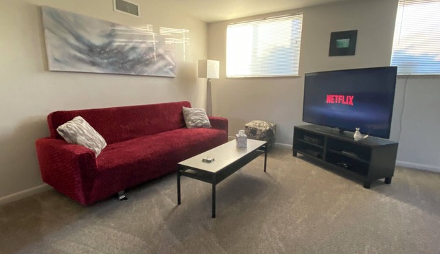 Uber Charming 1bd/1bth on the Park in Delightful Denver! in Denver