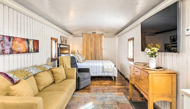Unique Joplin Gem: Converted Train Car Studio in Joplin