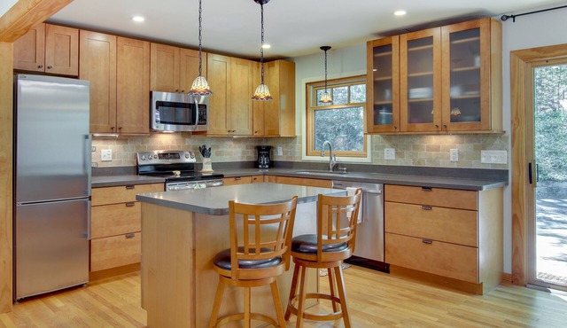 Updated Black Mountain Vacation Rental w/ Deck! in Black Mountain