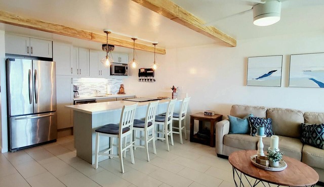 Updated Oceanfront Condo! Long clean beaches to walk & swim! Escape the Crowds!