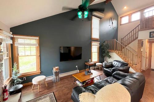Work & Play for Executives in Tannersville