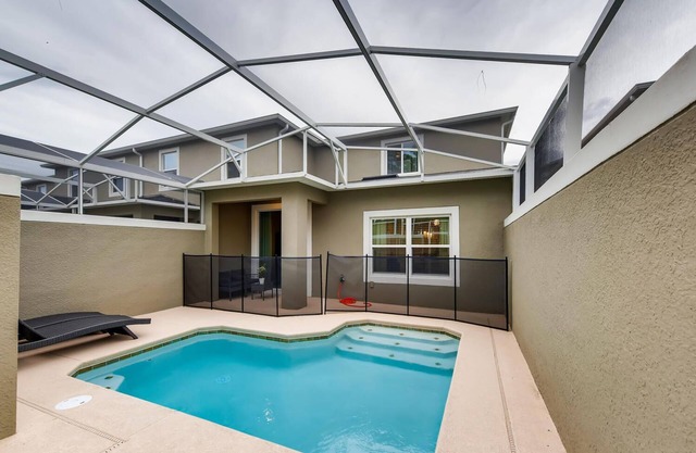 412 OC - 5BR Home Bliss: Private Pool - Sleeps 14