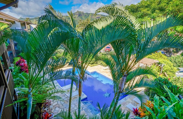 "Seas The Day: Oceanview Escape with Stunning Views at Wailua Bay View – Ground Floor Bliss!"
