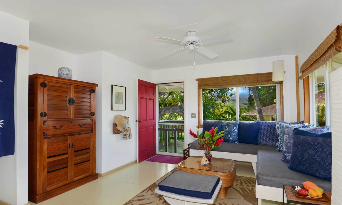 Wailua Cottage | 'hale Iki' Kapa'a Cottage - 1 Block to Beach!
