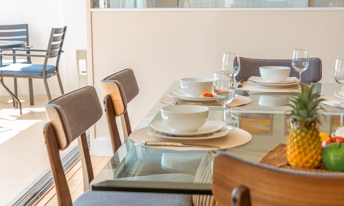 Waikiki Apartment | Ilikai Hotel Condo at Waikiki with Parking