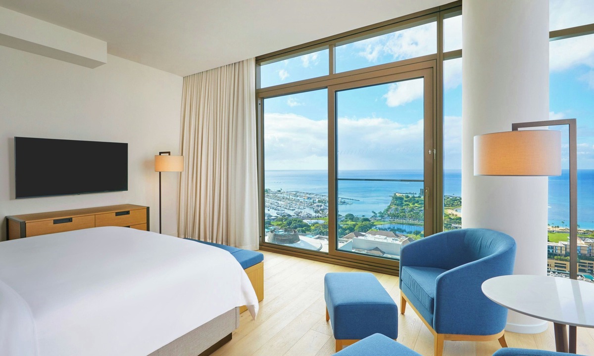 Ala Moana Hotel | Renaissance Honolulu Hotel & Spa