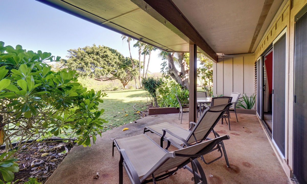 Maunaloa Condo | Pool Access, Walk to Kepuhi Beach: Tranquil Escape