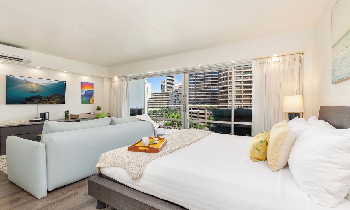 Waikiki Condo | Fully Remodeled Condo at Ilikai Hotel by the Beach w/Spectacular Amenities