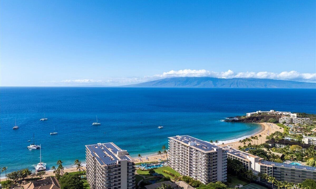 Kaanapali Condo | Whaler 456 Spectacular Views And Close To Everything