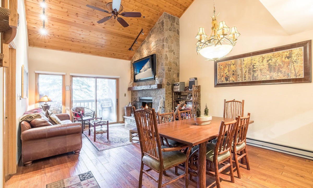 Beaver Creek Condo | 3/2 Ski In/Out BEAVER CREEK, steps to Village, Townsend Place A307