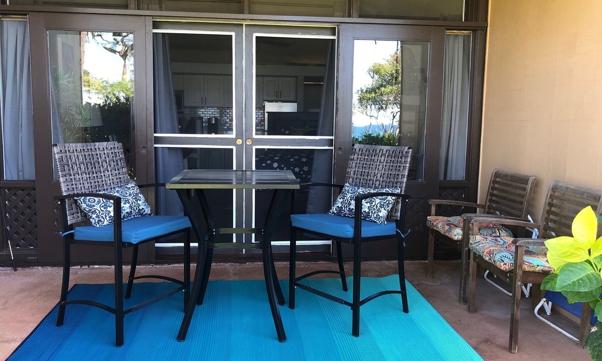 Maunaloa Apartment | Do you hear that? That is the ISLAND OF MOLOKAI Calling Your Name!
