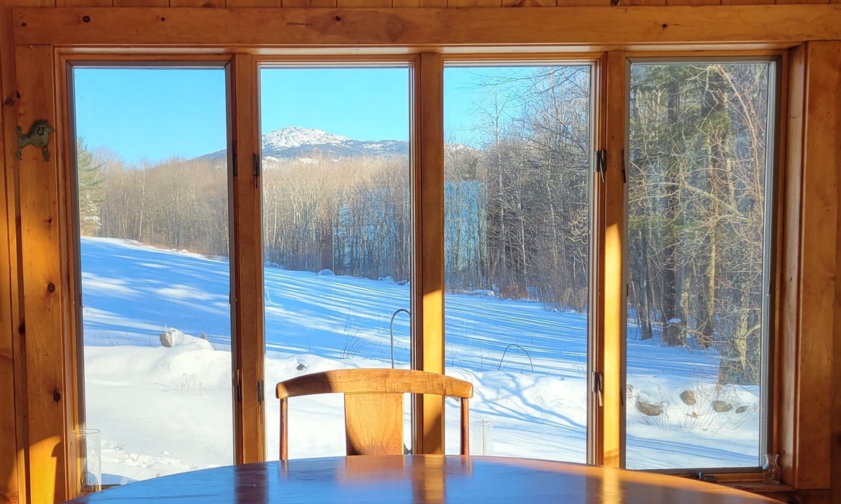 Jaffrey House | Secluded chalet on 50 acres at base of Mt Monadnock, near lakes -TESLA charger