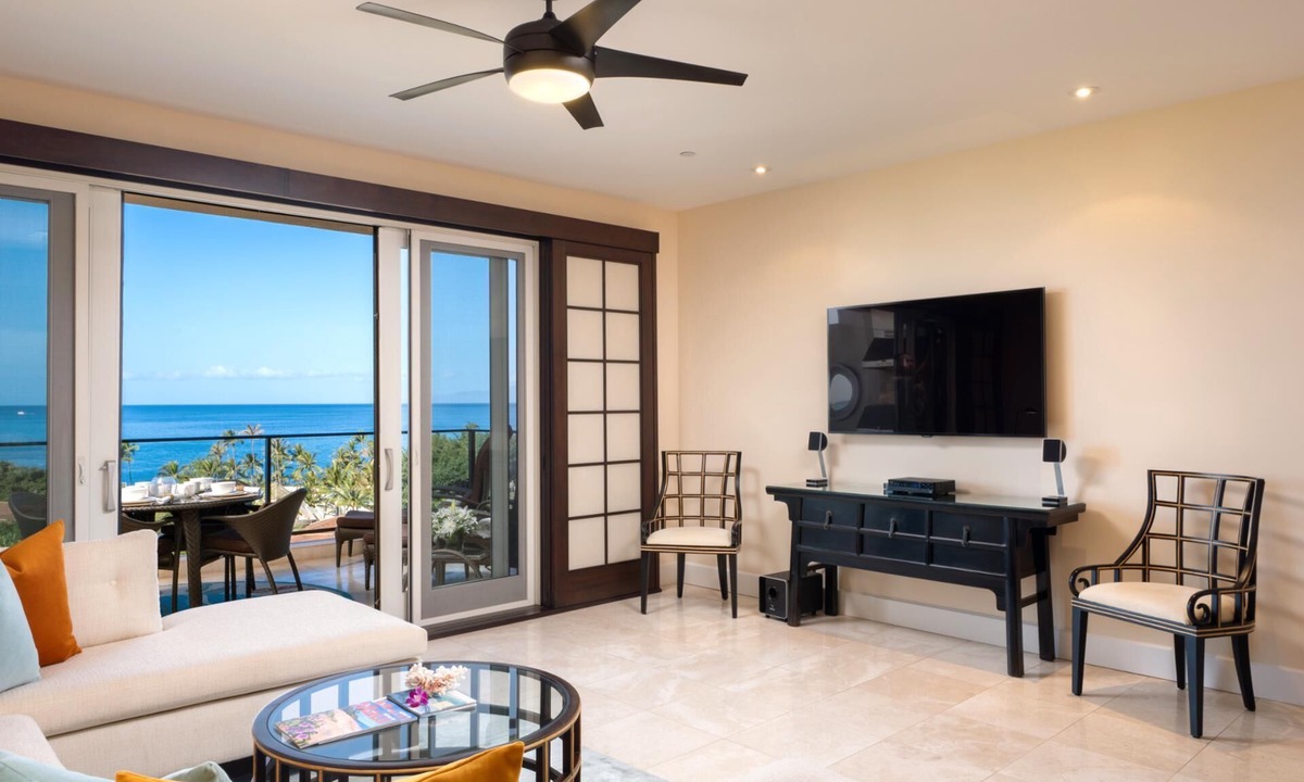 Wailea Condo | Wailea Beach | Oceanfront 3 BR, Sleeps 6 | Car Incl. w/6+ Nights | WBV-PH505 by KBM