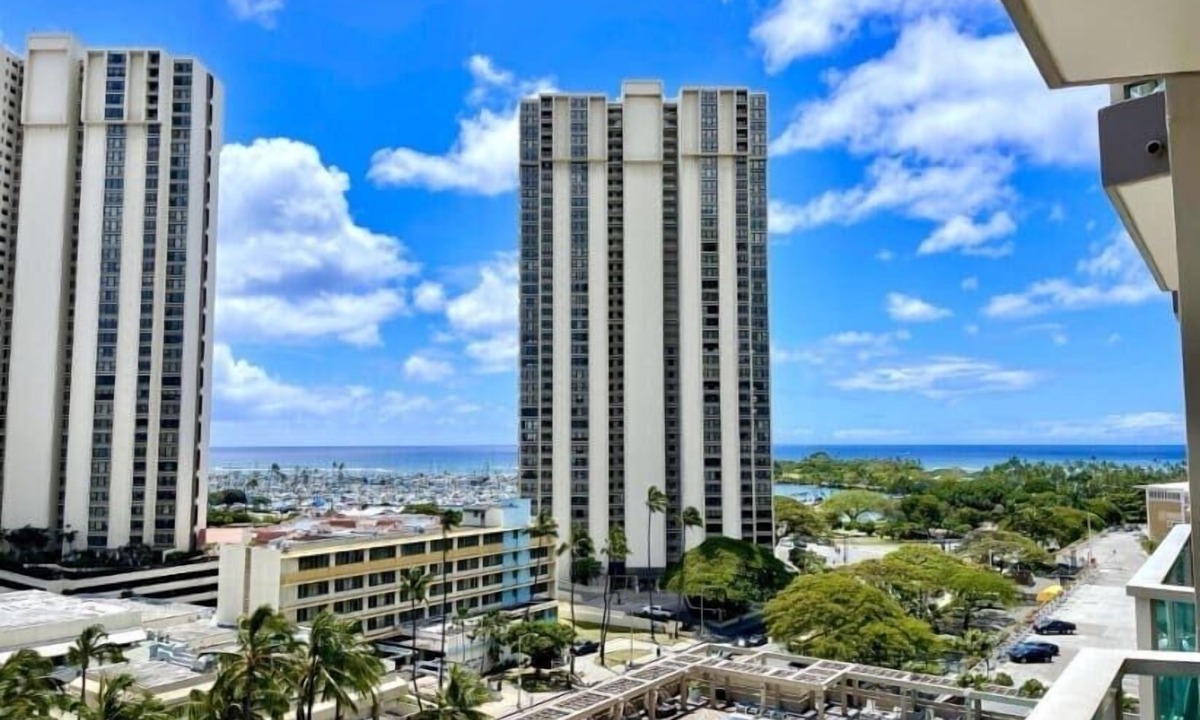 Ala Moana Hotel | Ala Moana Hotel @10FL R4 Studio - Partial Ocean 2beds4person