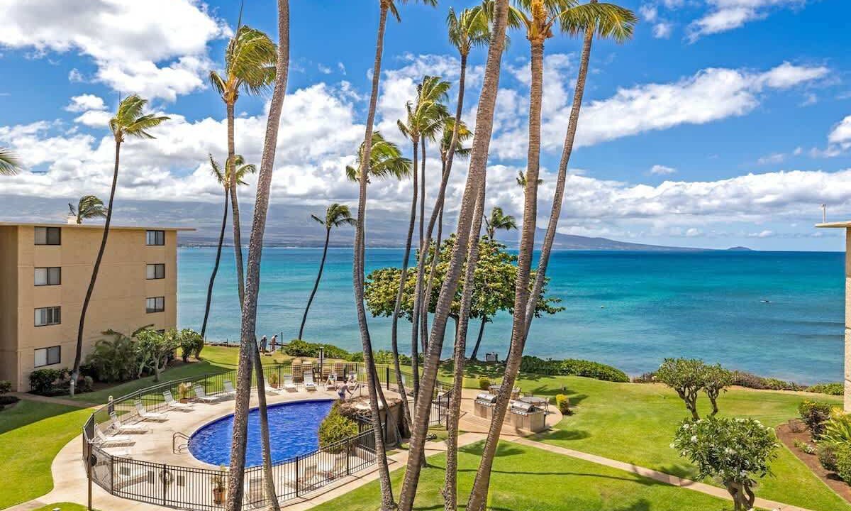 Maalaea Condo | Top Floor Condo- Ocean Views w Pool Steps to Beach
