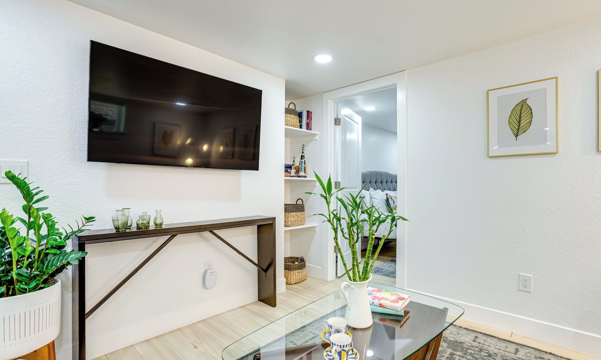 Washington Park West Apartment | Steps from Wash Park: Modern Apt, Patio + Parking