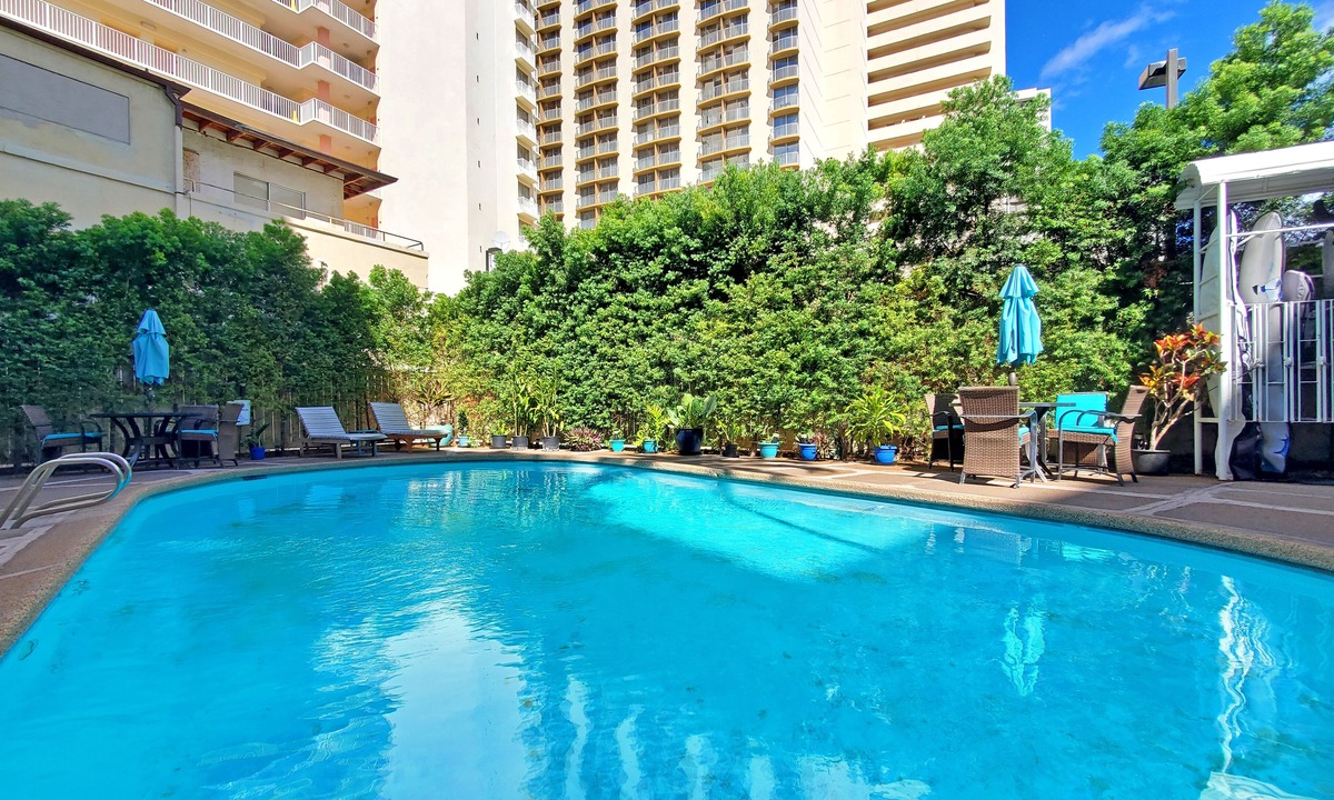 Waikiki Condo | Waikiki Grand Hotel® 605—Queen-Bed Beachy Studio 𓂃𓂃 ོ⋆☀︎𓂃⛱𓂃2 Guests