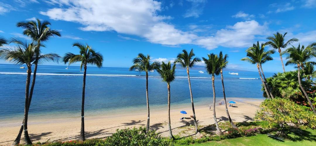 Historic Lahaina Front Street Apartment | Lahaina Shores Beach Resort