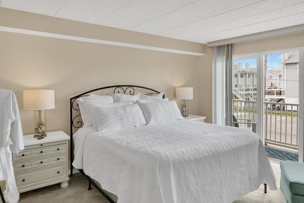 Dewey Beach House | Town of Dewey Beach - 100 Collins Ave, Unit #103