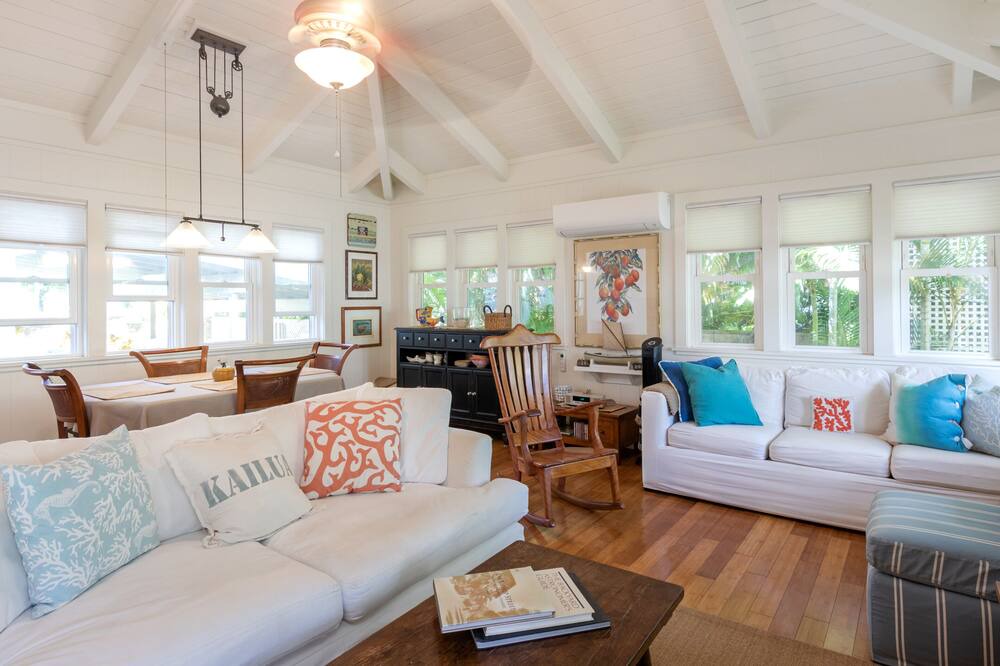 Photo of Livingroom in Kailua