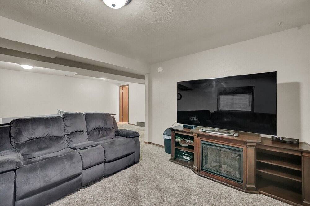 Photo of Livingroom in Northeast Colorado Springs