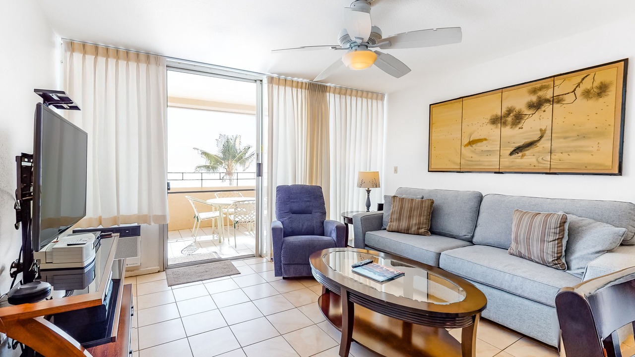Photo of Livingroom in Maalaea