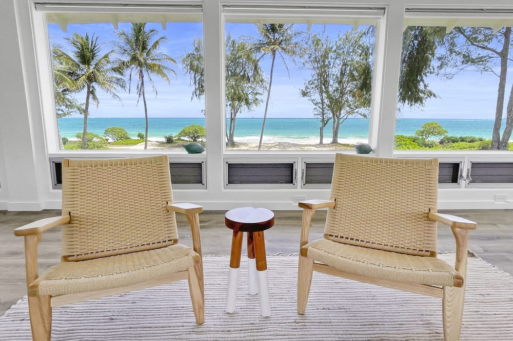 Photo of Bedroom in Waimanalo Beach