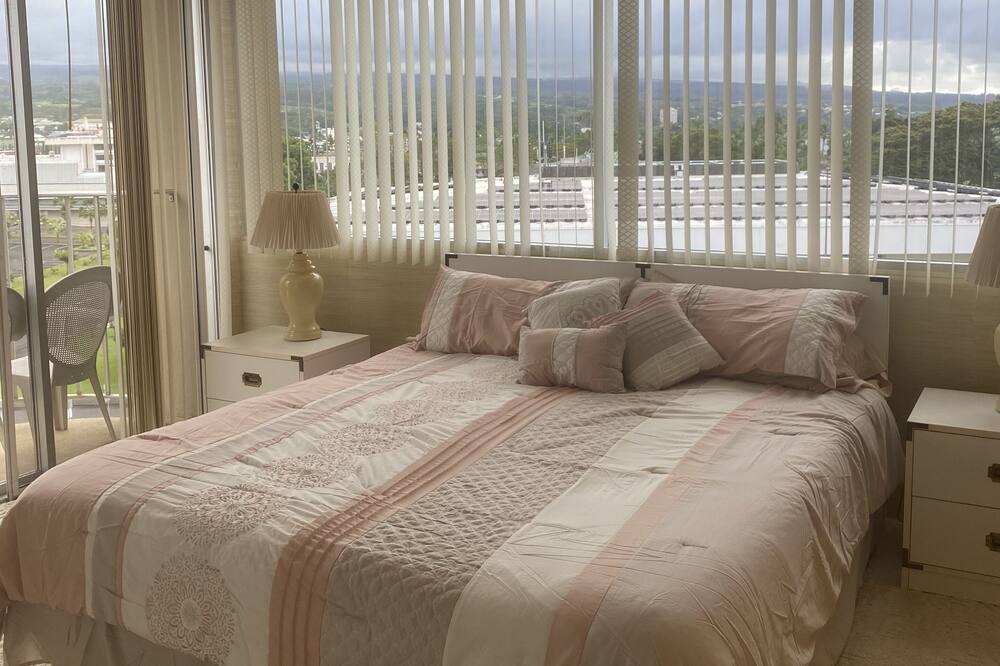 Photo of Bedroom in Hilo