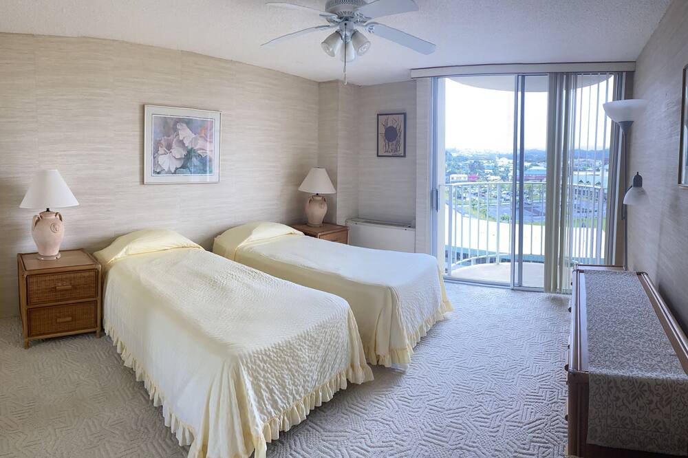 Photo of Bedroom in Hilo