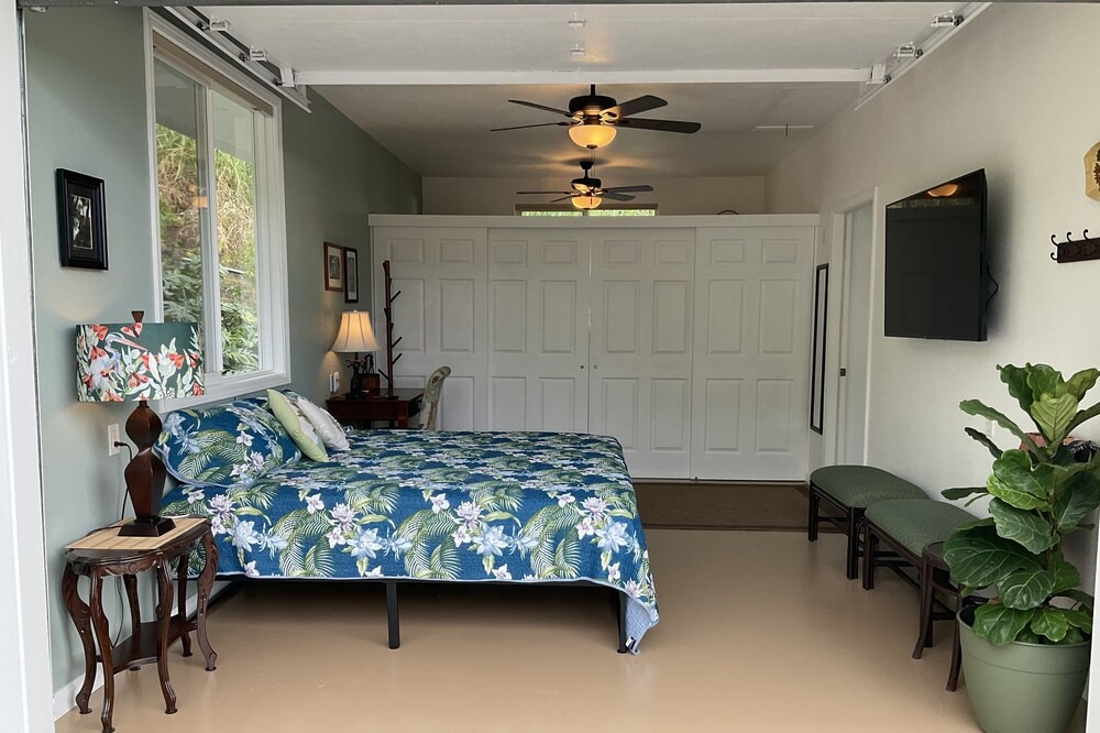 Photo of Bedroom in Holualoa