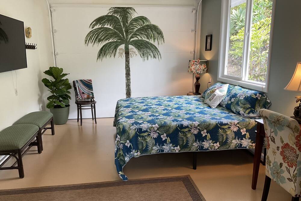 Photo of Bedroom in Holualoa