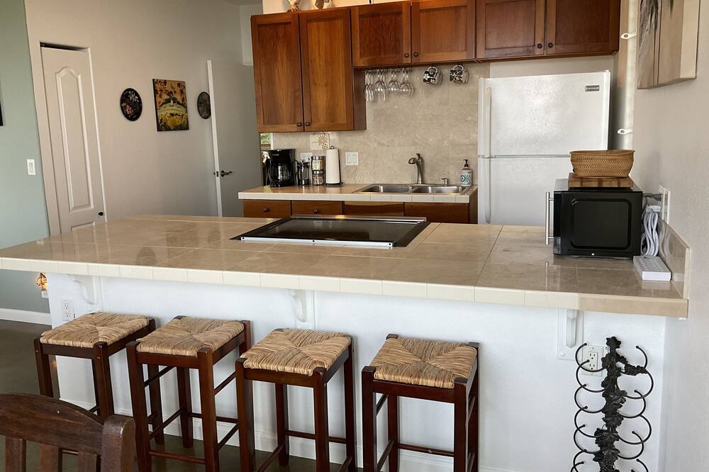Photo of Kitchen in Holualoa