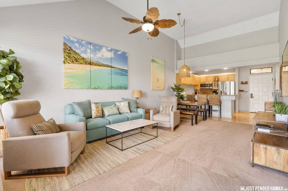 Photo of Livingroom in Wailea