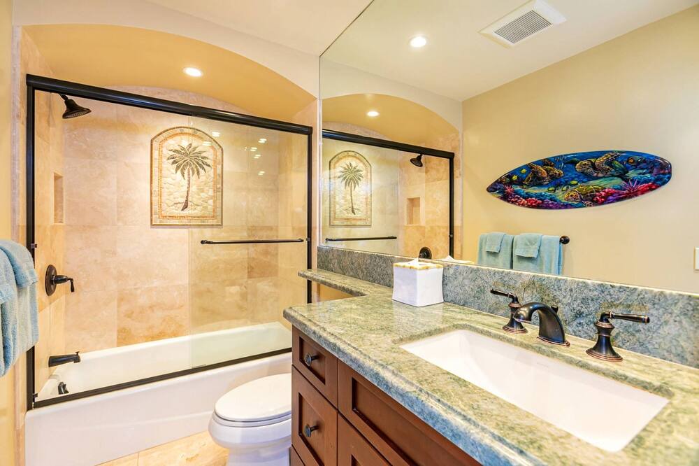 Photo of Bathroom in Wailea