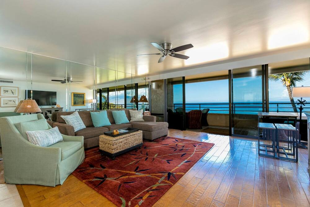 Photo of Livingroom in Wailea