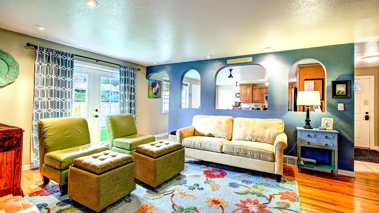 Photo of Livingroom in East Colorado Springs