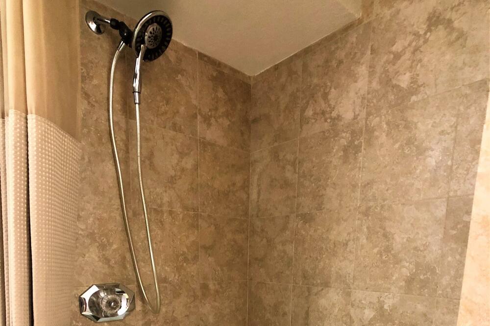 Photo of Bathroom in McCully - Moiliili