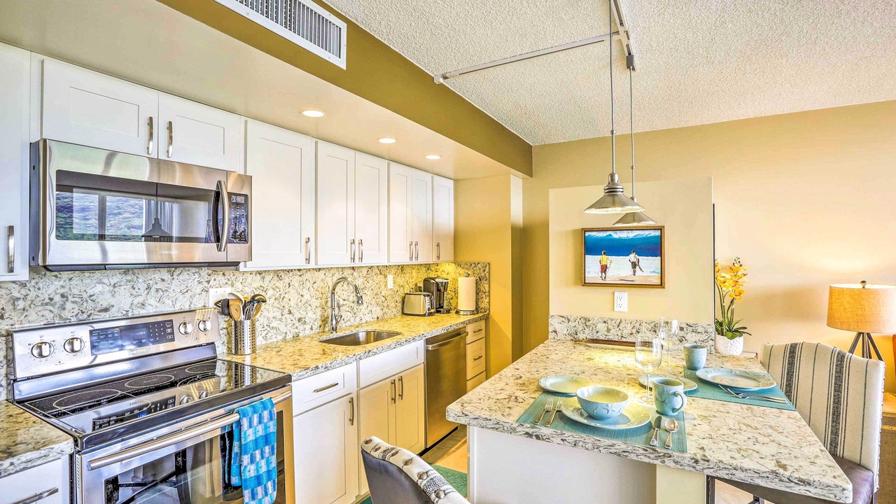 Photo of Kitchen in Makaha