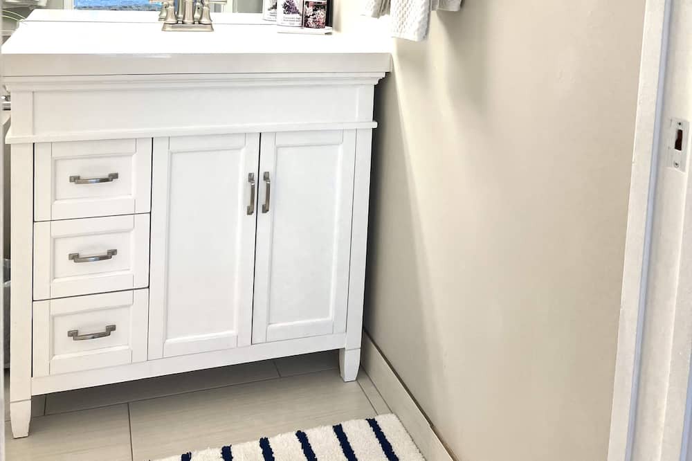 Photo of Bathroom in Kihei