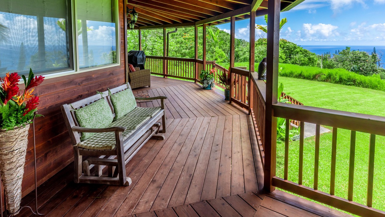 Photo of Patio Balcony in Hana
