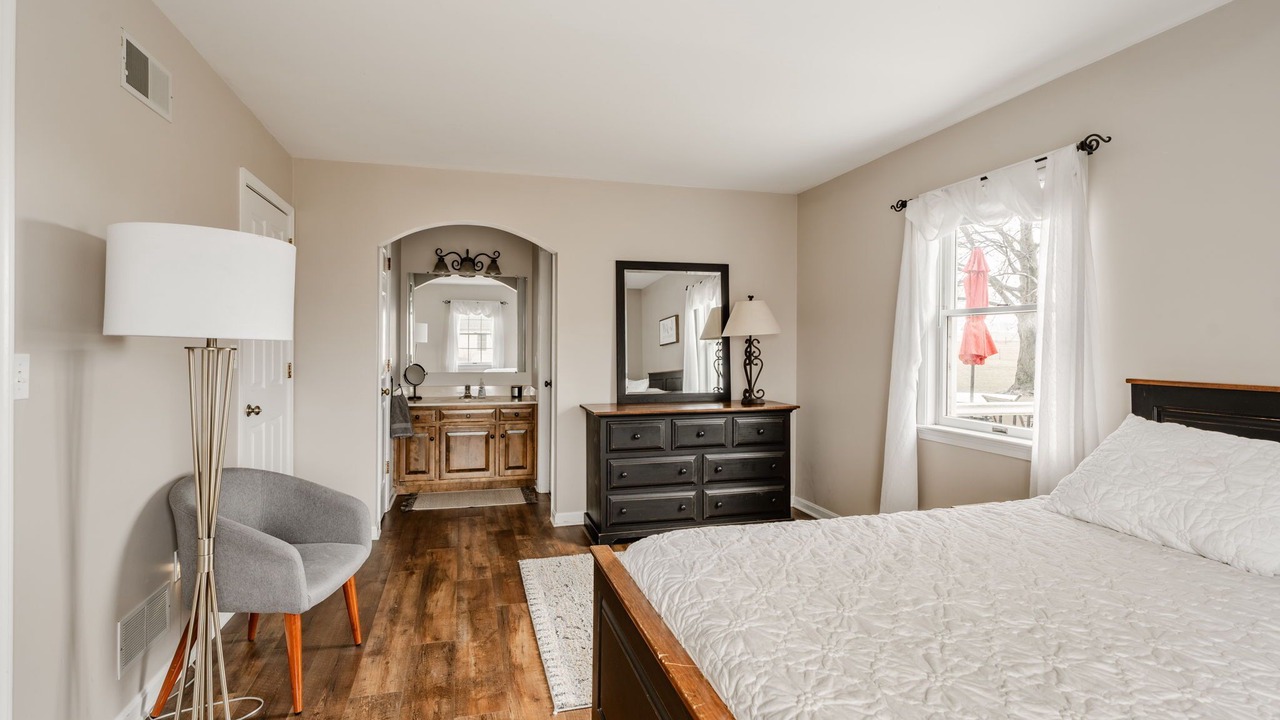 Photo of Bedroom in Gordonville