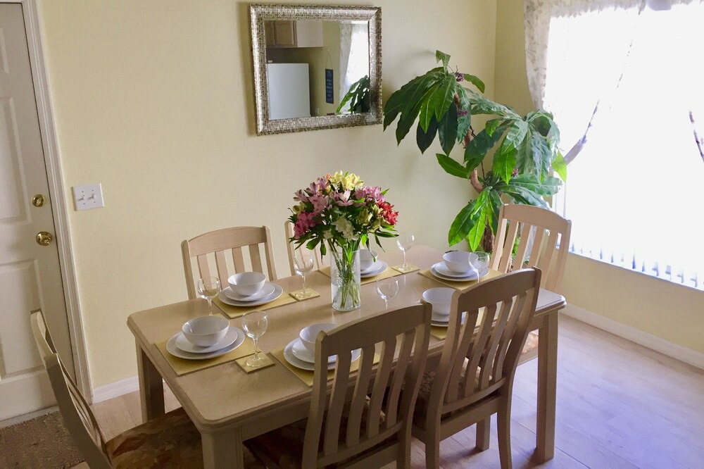Photo of Bedroom in Woodridge