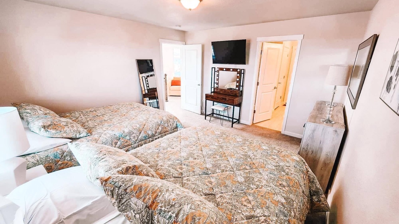 Photo of Bedroom in Colorado Springs