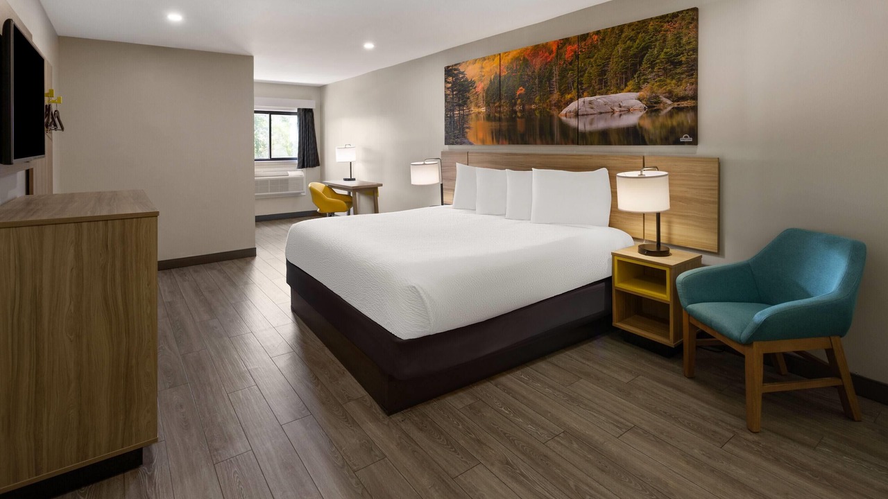 Photo of Bedroom in Moosic