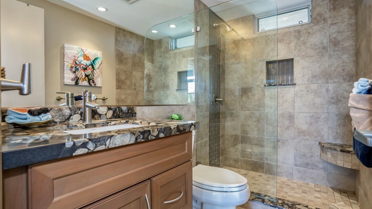 Photo of Bathroom in Kihei