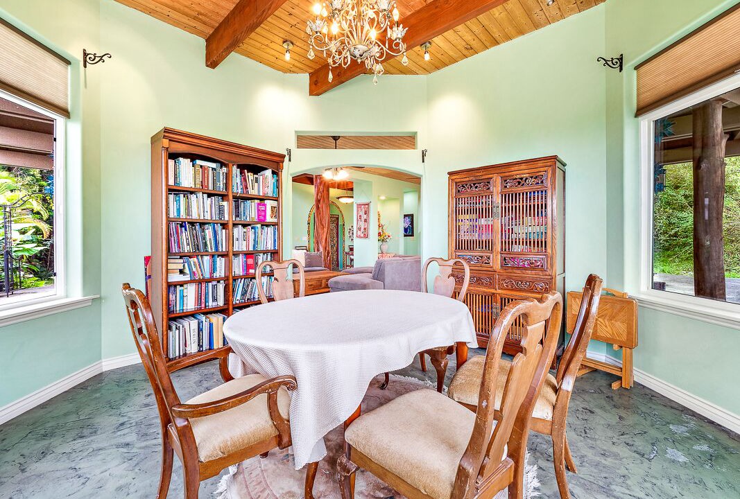 Photo of Bedroom in Holualoa