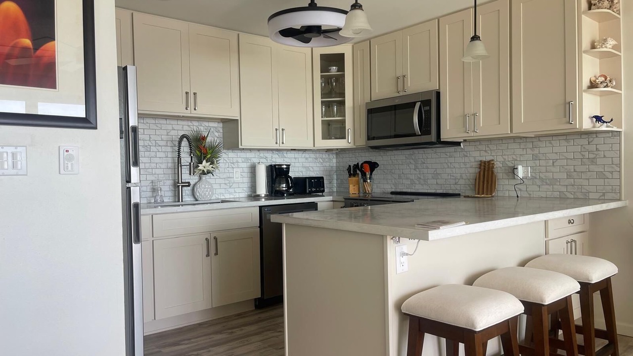 Photo of Kitchen in Historic Lahaina Front Street