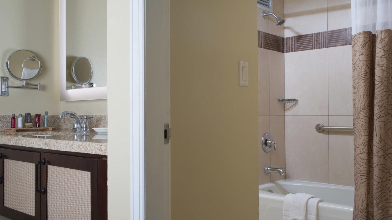 Photo of Bathroom in Lihue