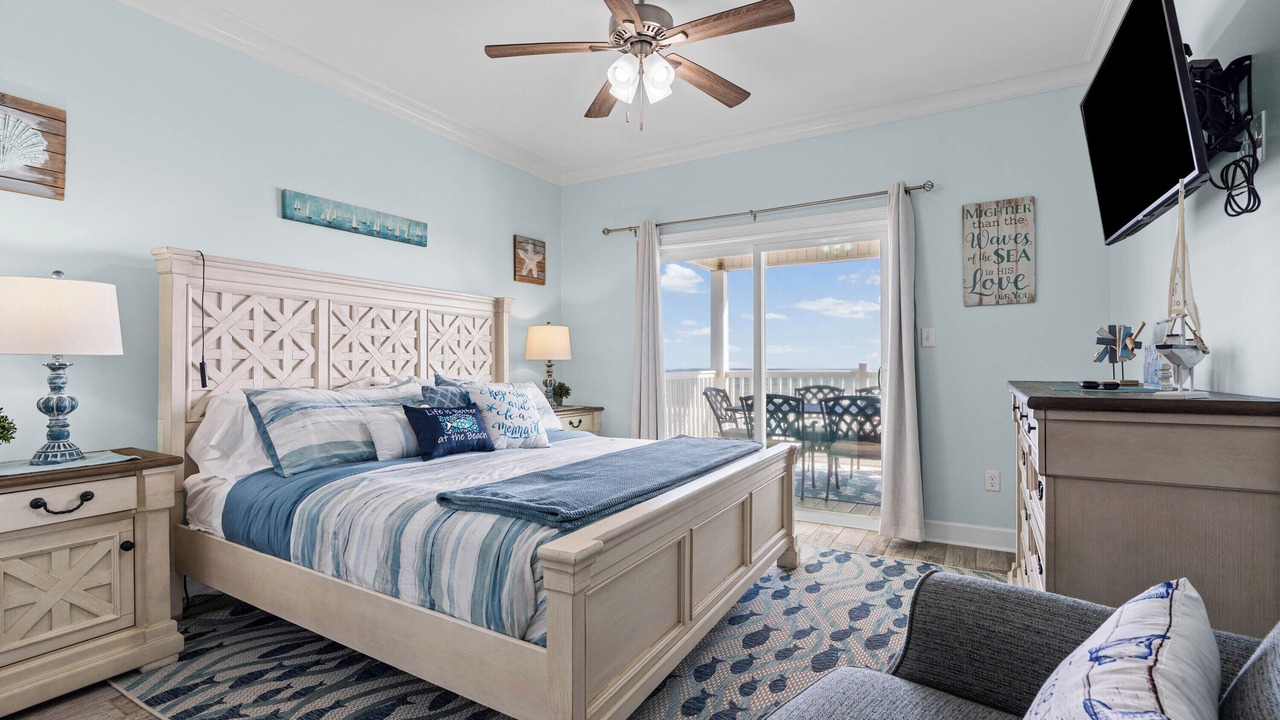 Photo of Bedroom in Dauphin Island